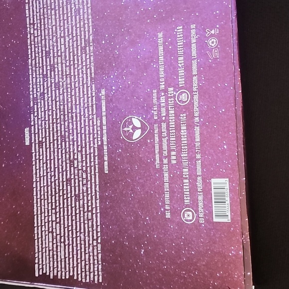 Jeffrey Star - Alien Eye Shadow Pallette - Picture 8 of 8